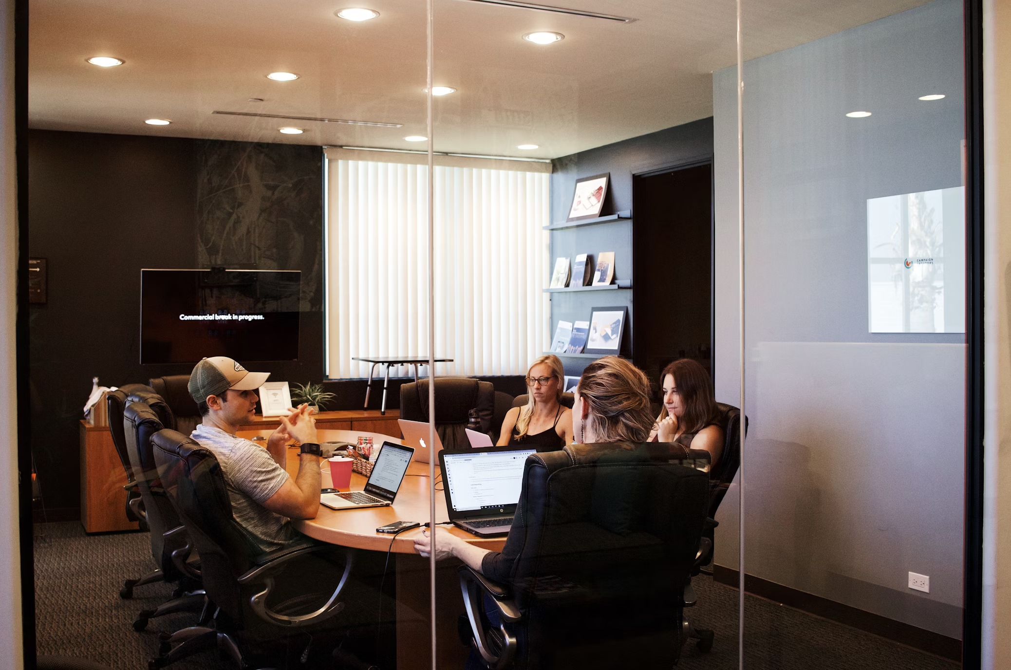 Leadswits team working together